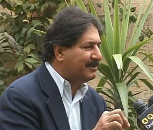 Sarfraz Nawaz